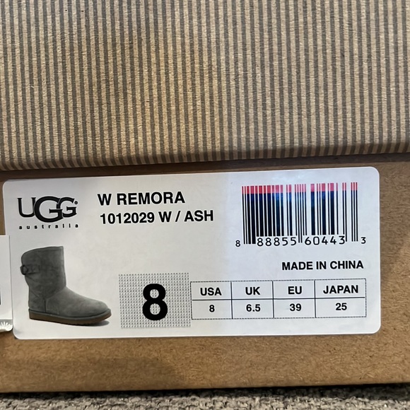 UGG Remora w/Ash size 8 - Picture 9 of 12